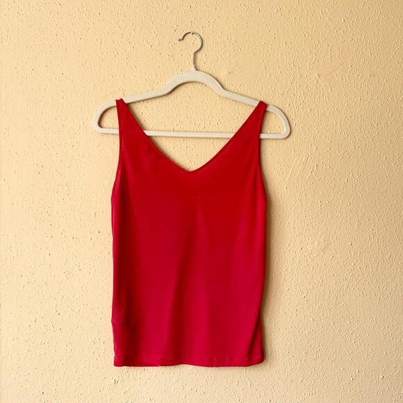 Cherry red tank top - Picture 3 of 4
